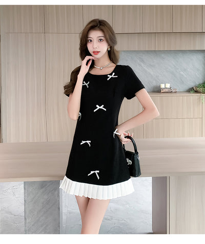 Crew neck three-dimensional bow temperament waist dress