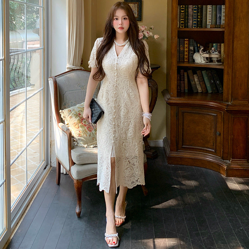 Elegant Plus Size Lace Dress - French Retro Style with Hip Fit
